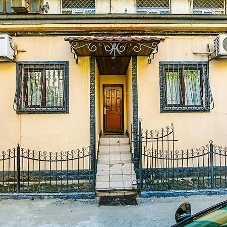 Apartments Formula 1 On Niyazi With Balconies Baku Exteriér fotografie