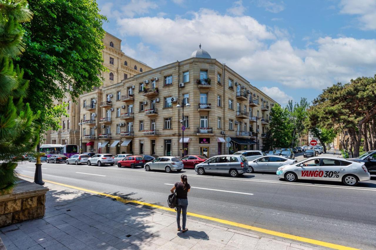 Apartments Formula 1 On Niyazi With Balconies Baku Exteriér fotografie