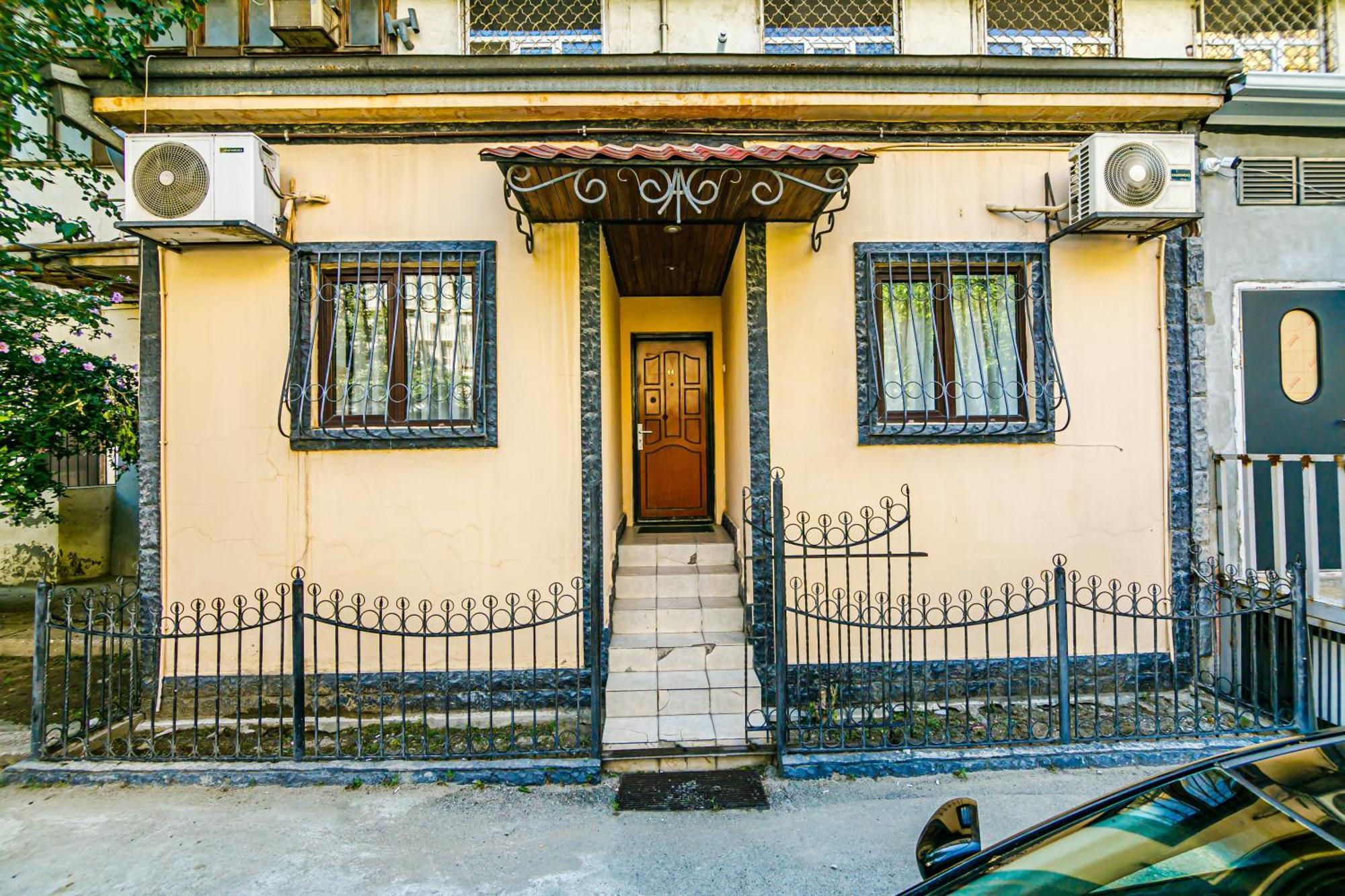 Apartments Formula 1 On Niyazi With Balconies Baku Exteriér fotografie