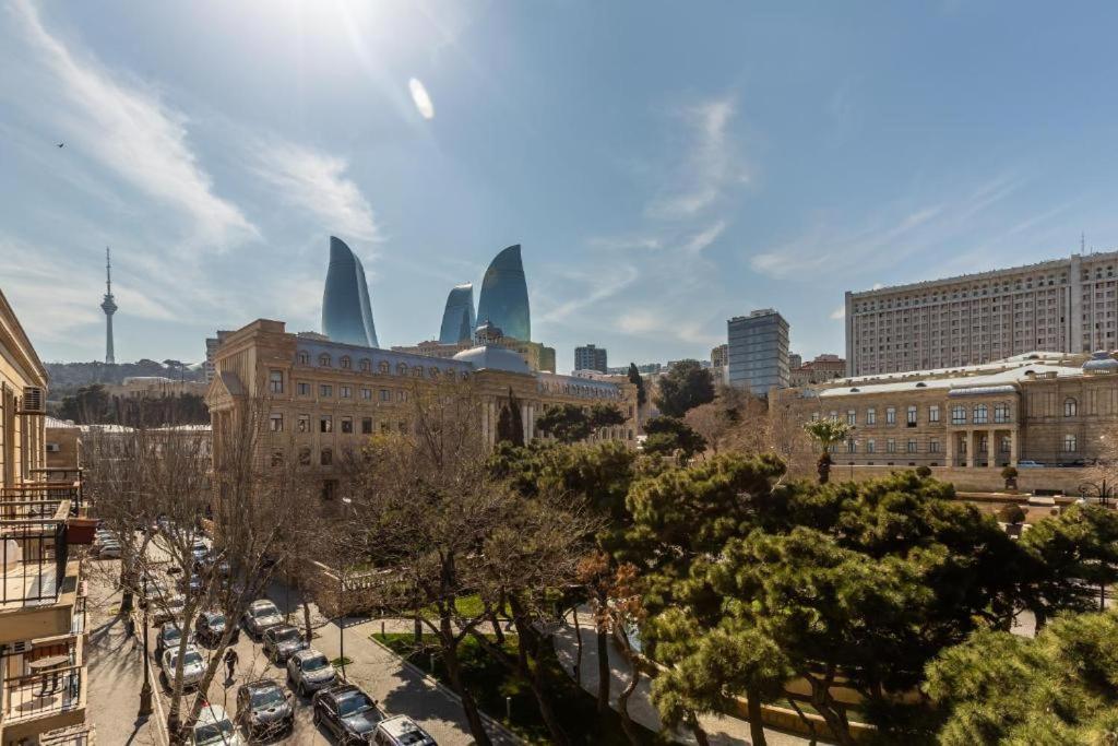 Apartments Formula 1 On Niyazi With Balconies Baku Exteriér fotografie